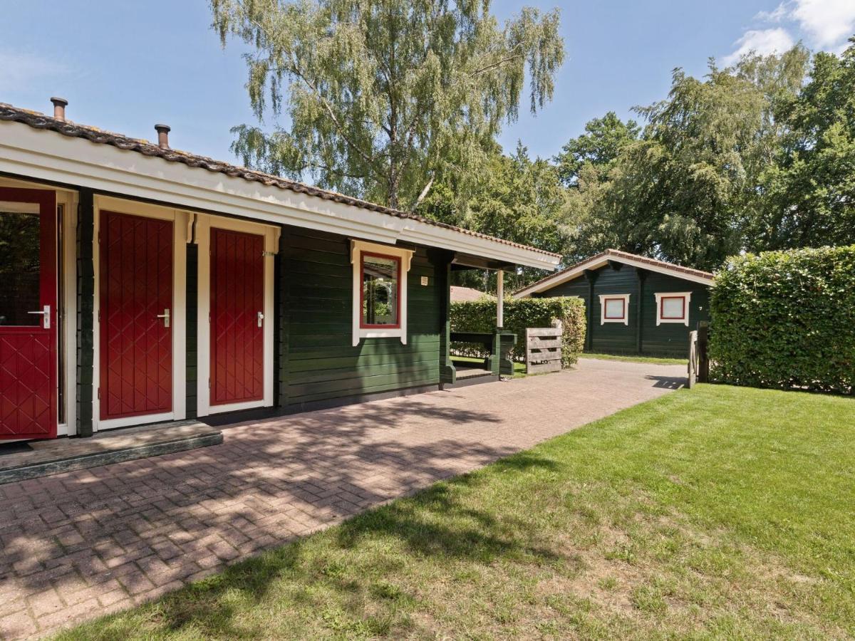 Luxurious Chalet In Guelders By The Forest フルスホルスト エクステリア 写真